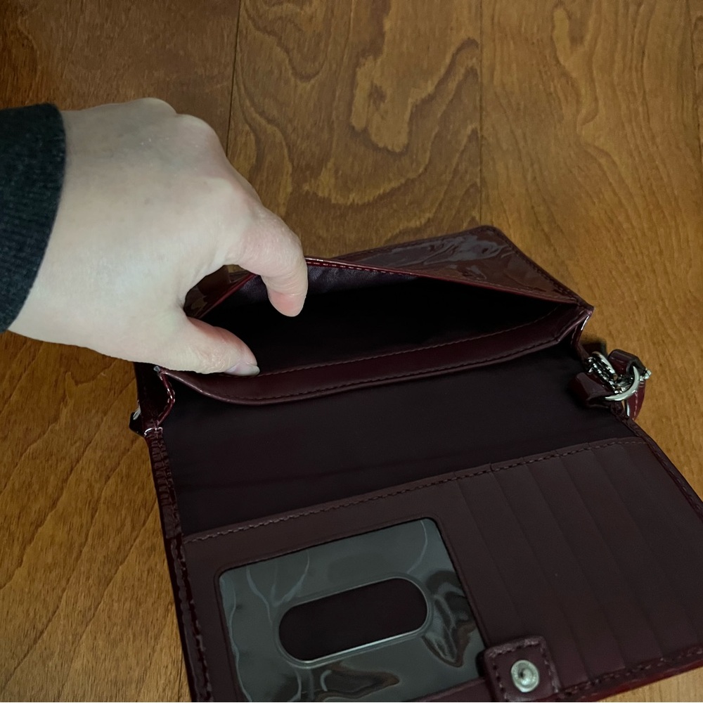 Coach Patent Red Leather Water/Wristlet - Picture 4 of 7